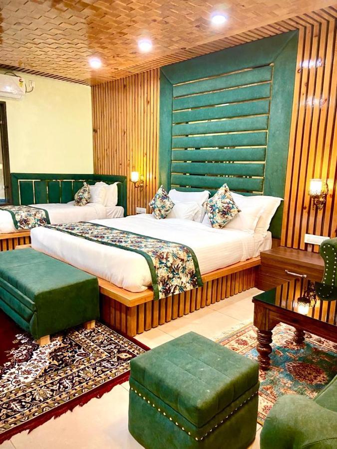 Hotel Woodville Inn - Hotel In Mcleodganj МакЛеод Ганж Екстериор снимка